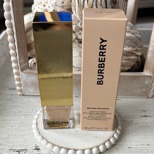 Burberry Beyond Radiance Luminous Primer in Bare Glow